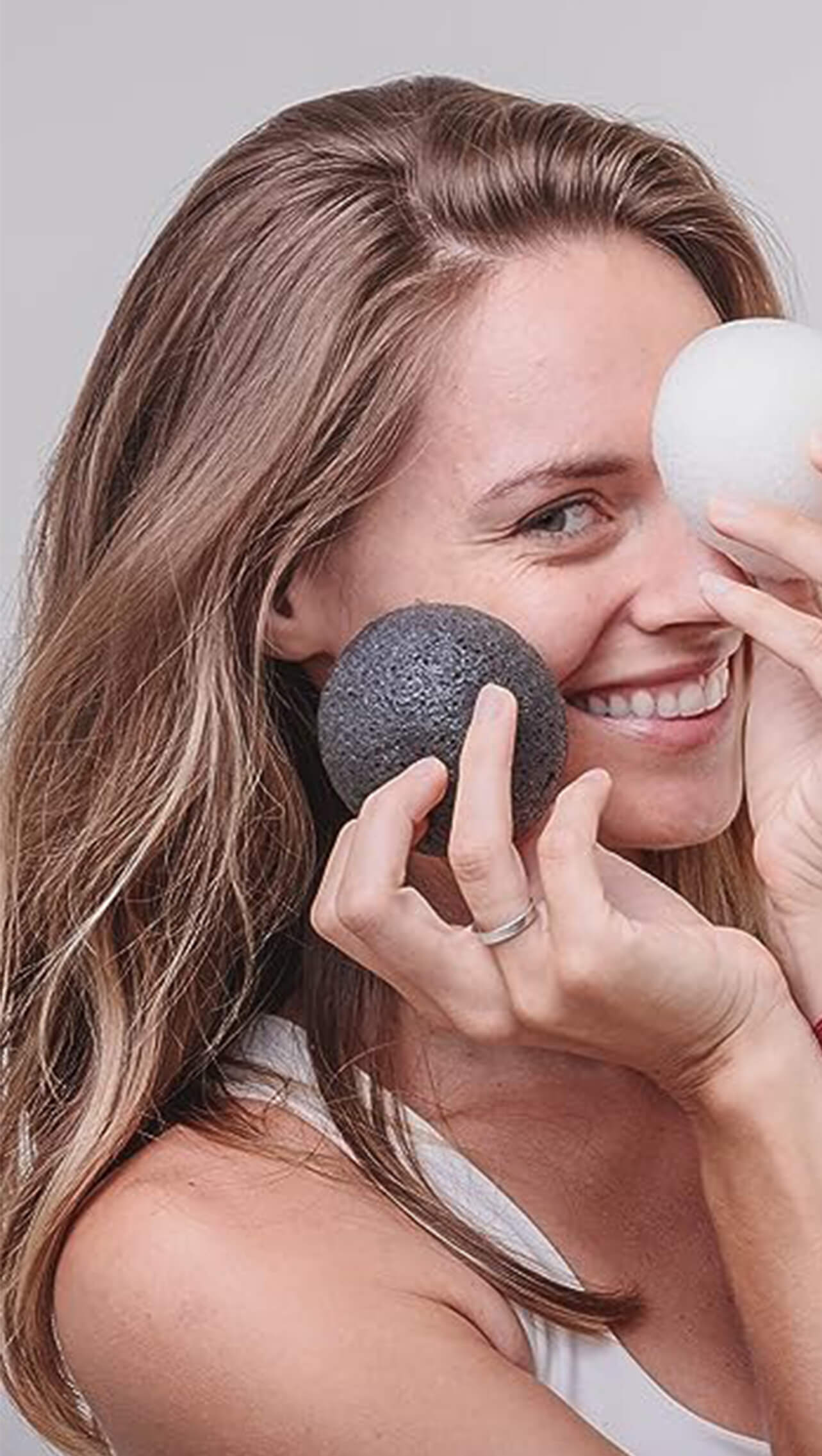 Charcoal Konjac Sponge