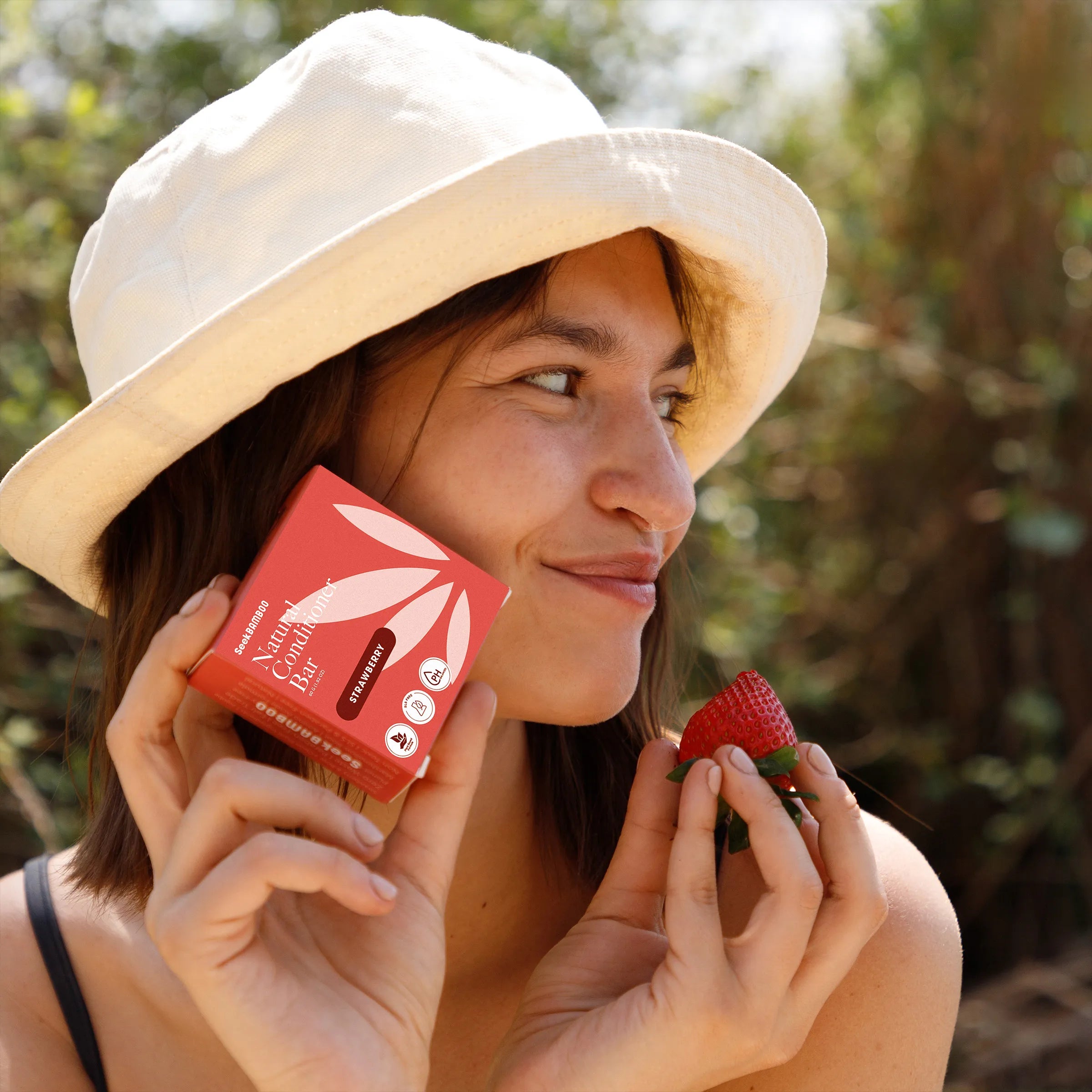 Natural Strawberry Conditioner Bar