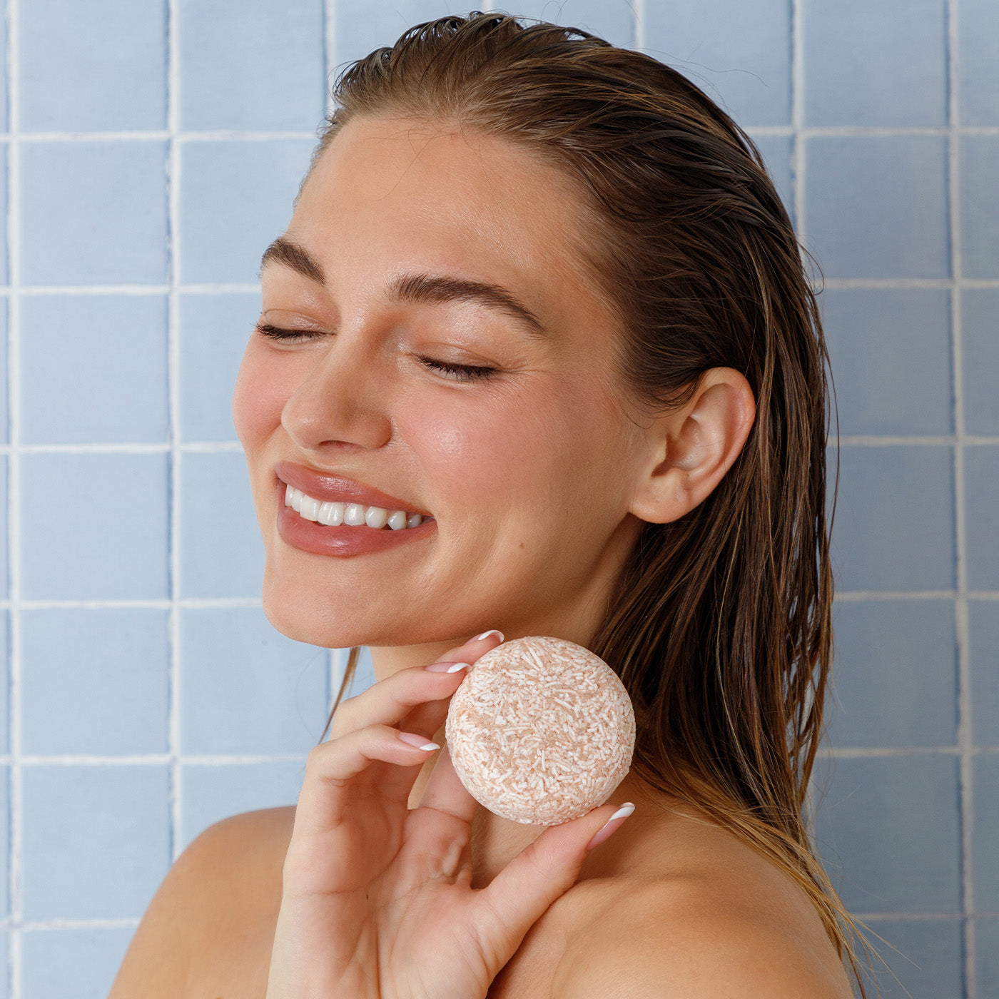 bar shampoo strawberry