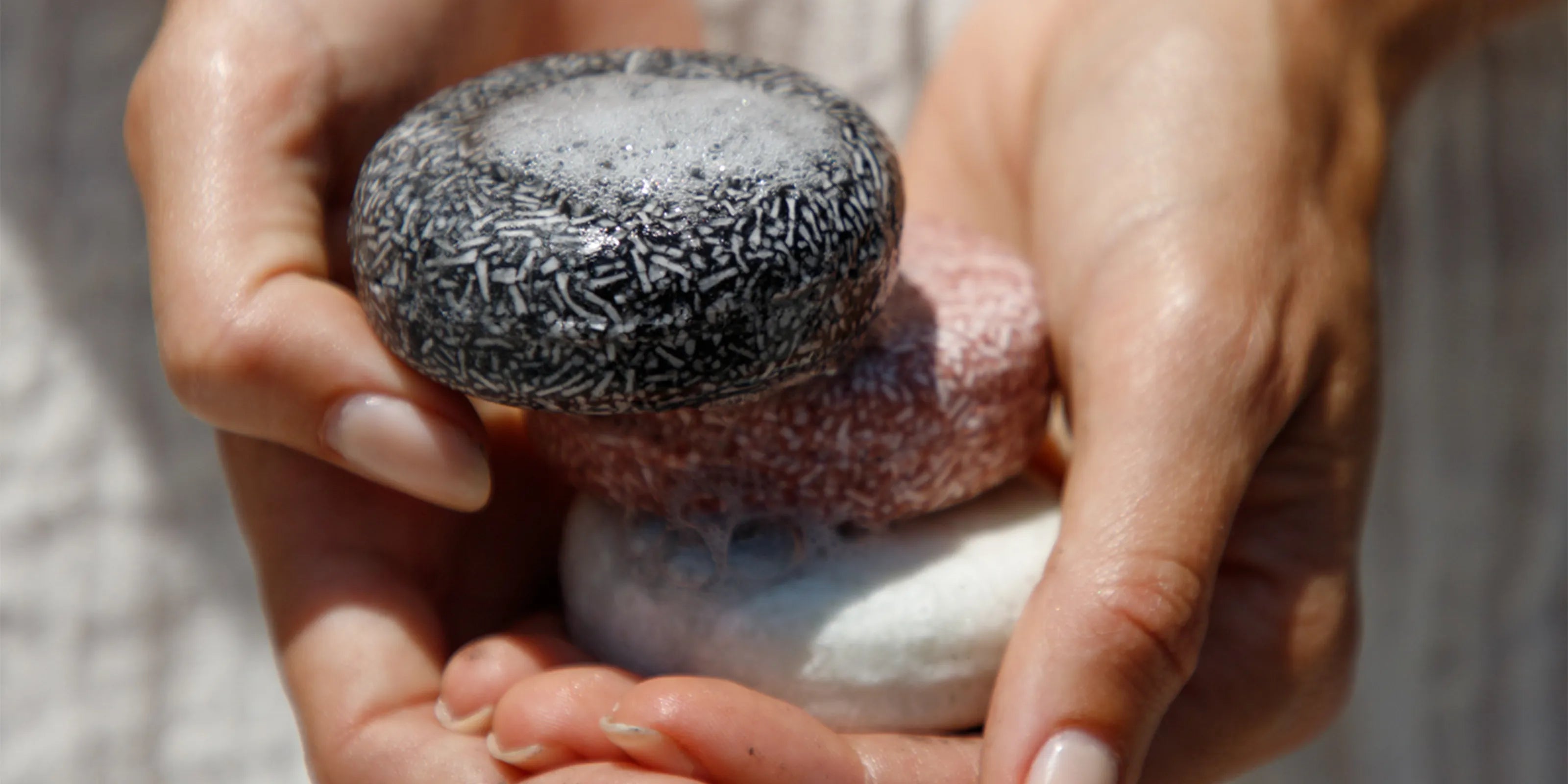 shampoo with jojoba oil for hair