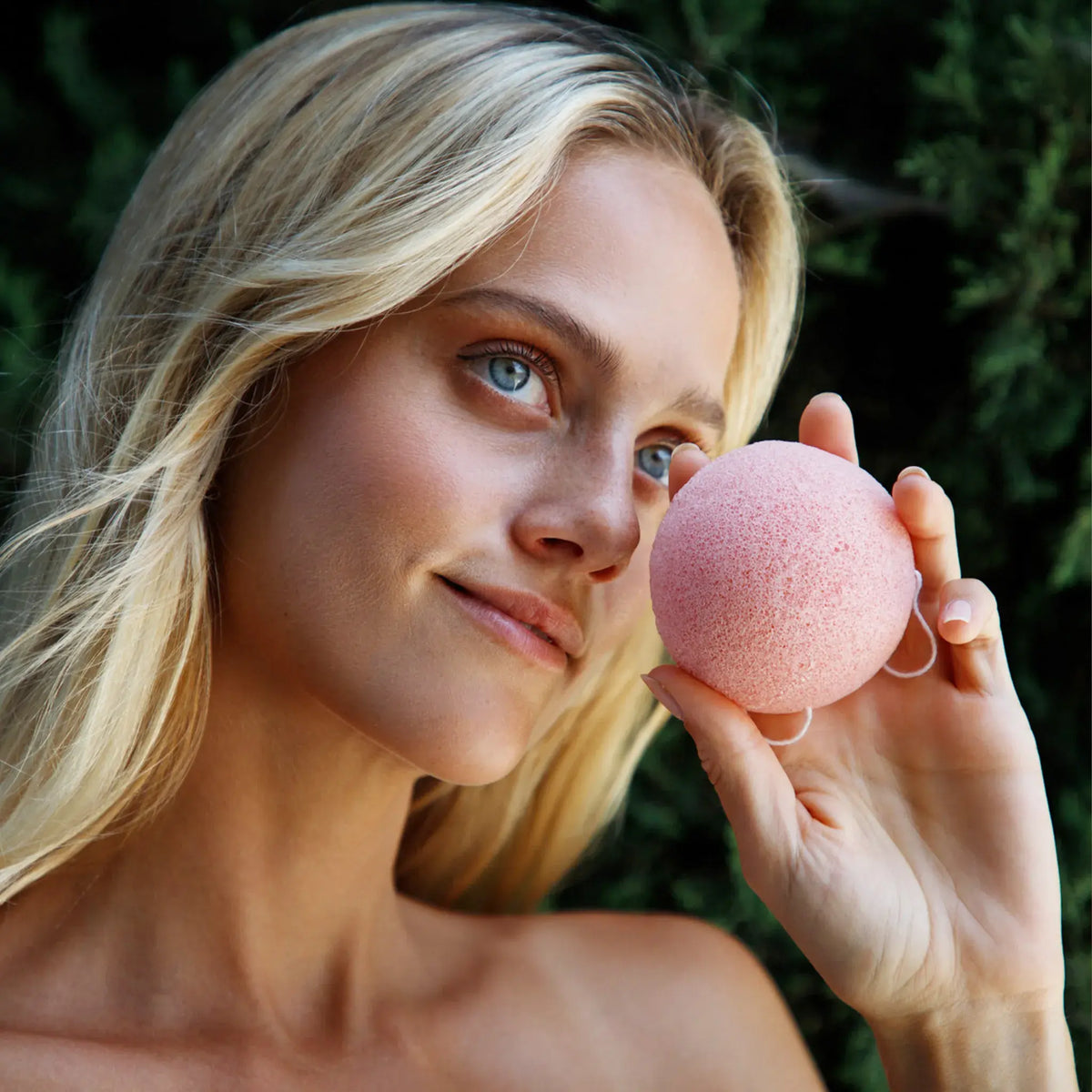 pink clay facial konjac sponge