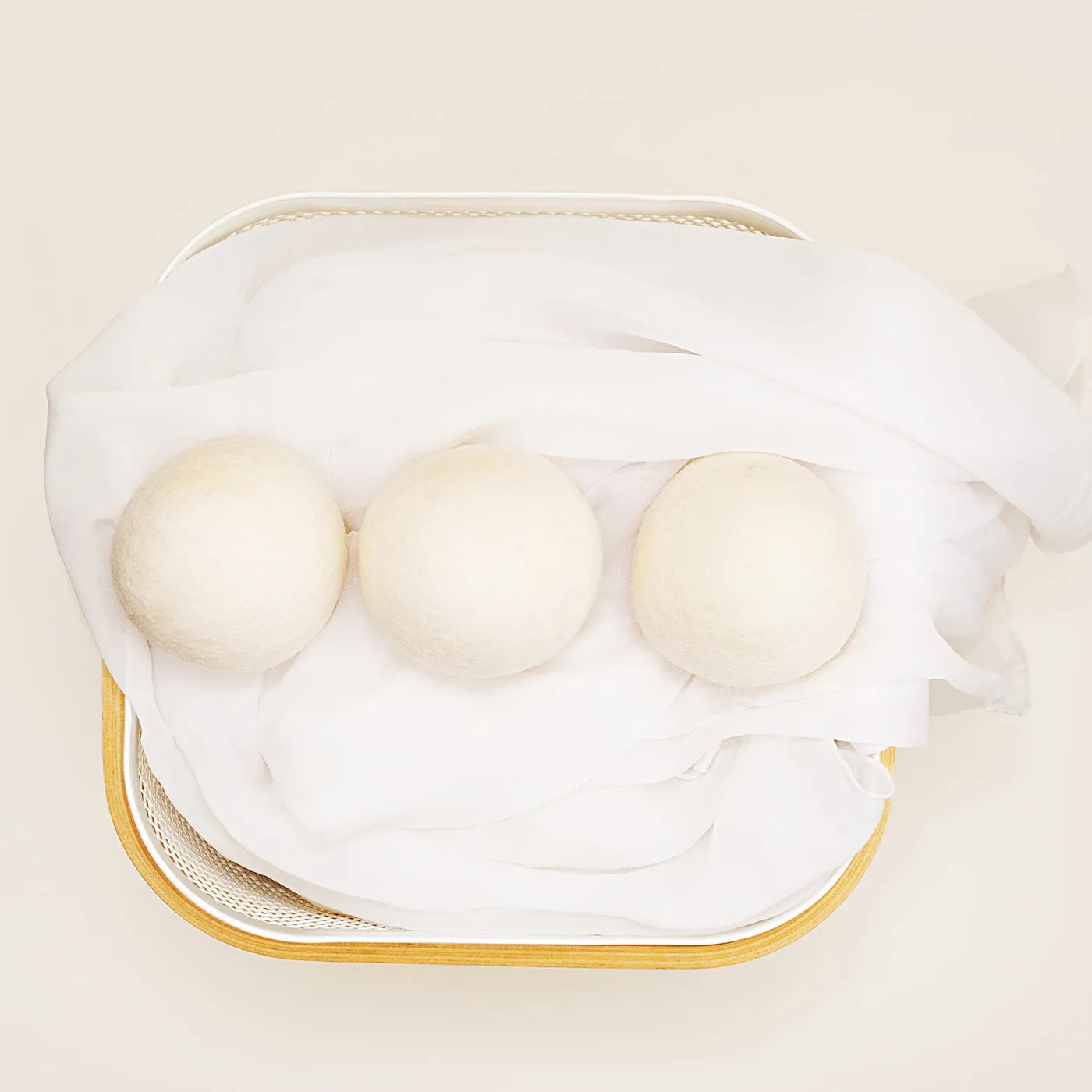 what do dryer balls actually do