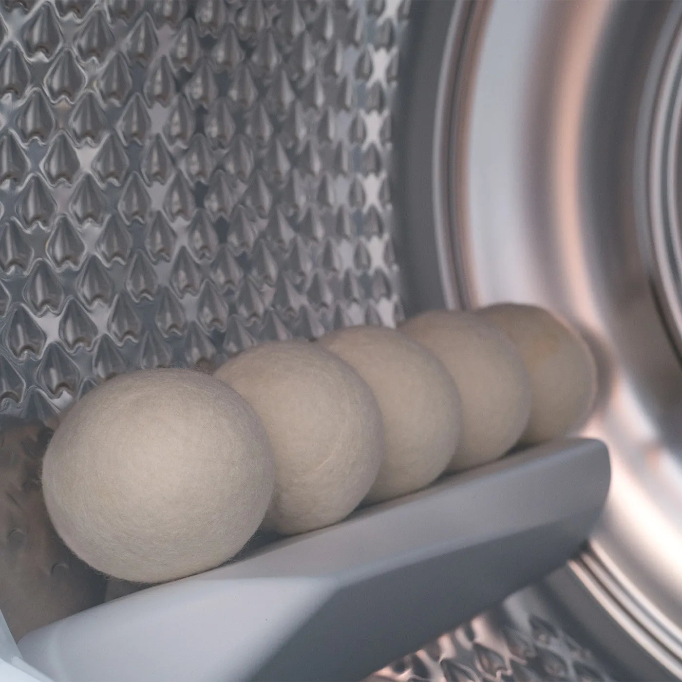 what do dryer balls help with