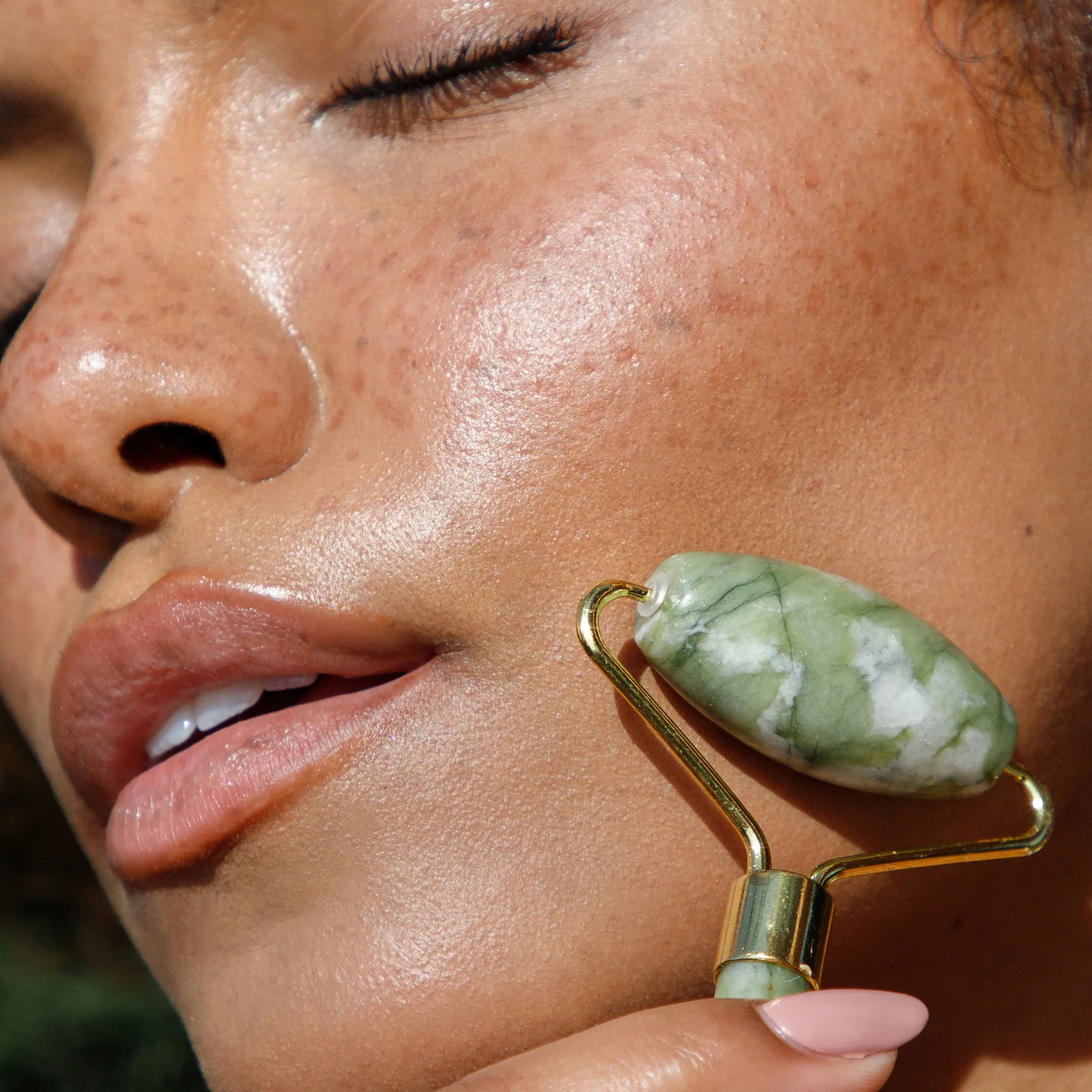 Jade Roller used on face