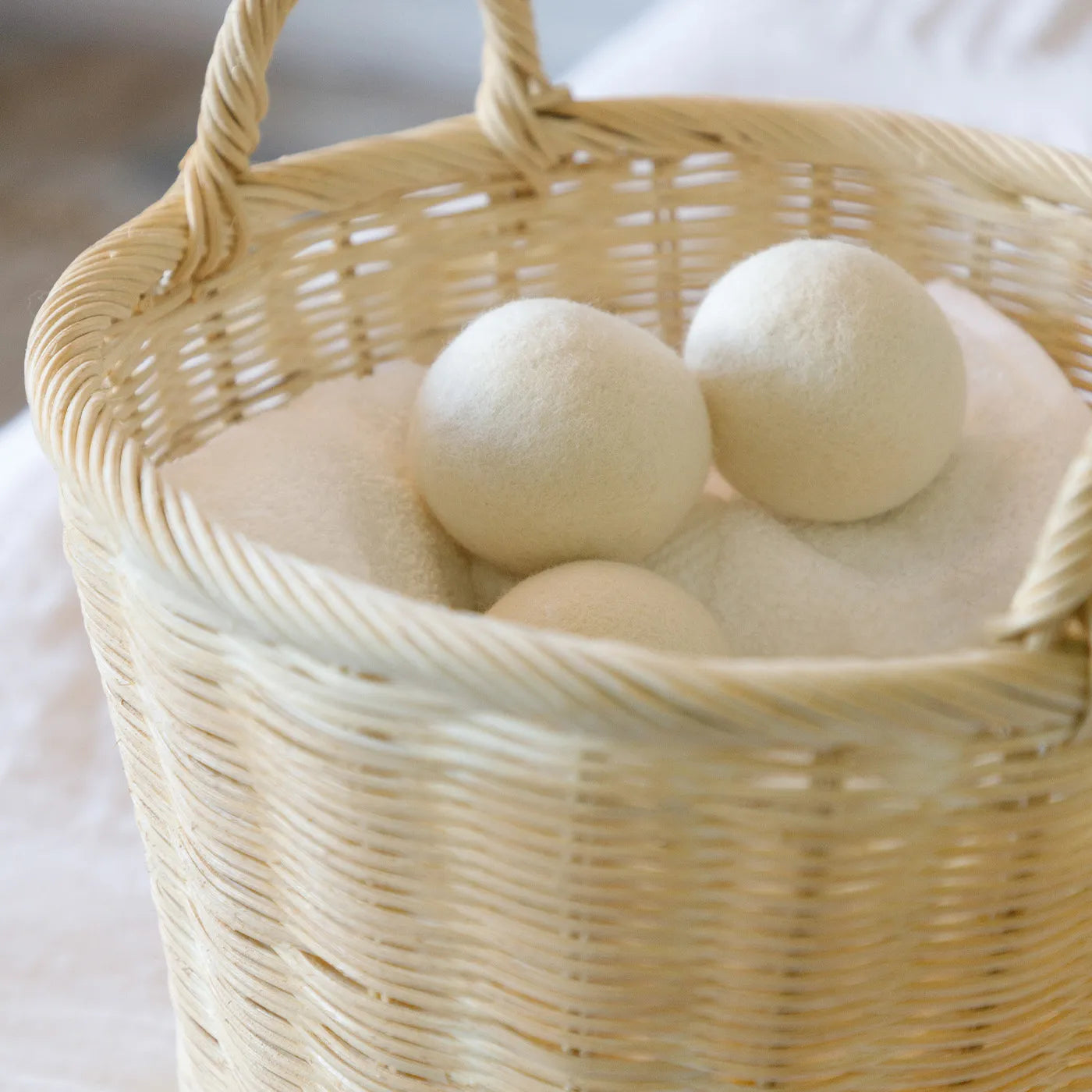 essential oil on dryer balls