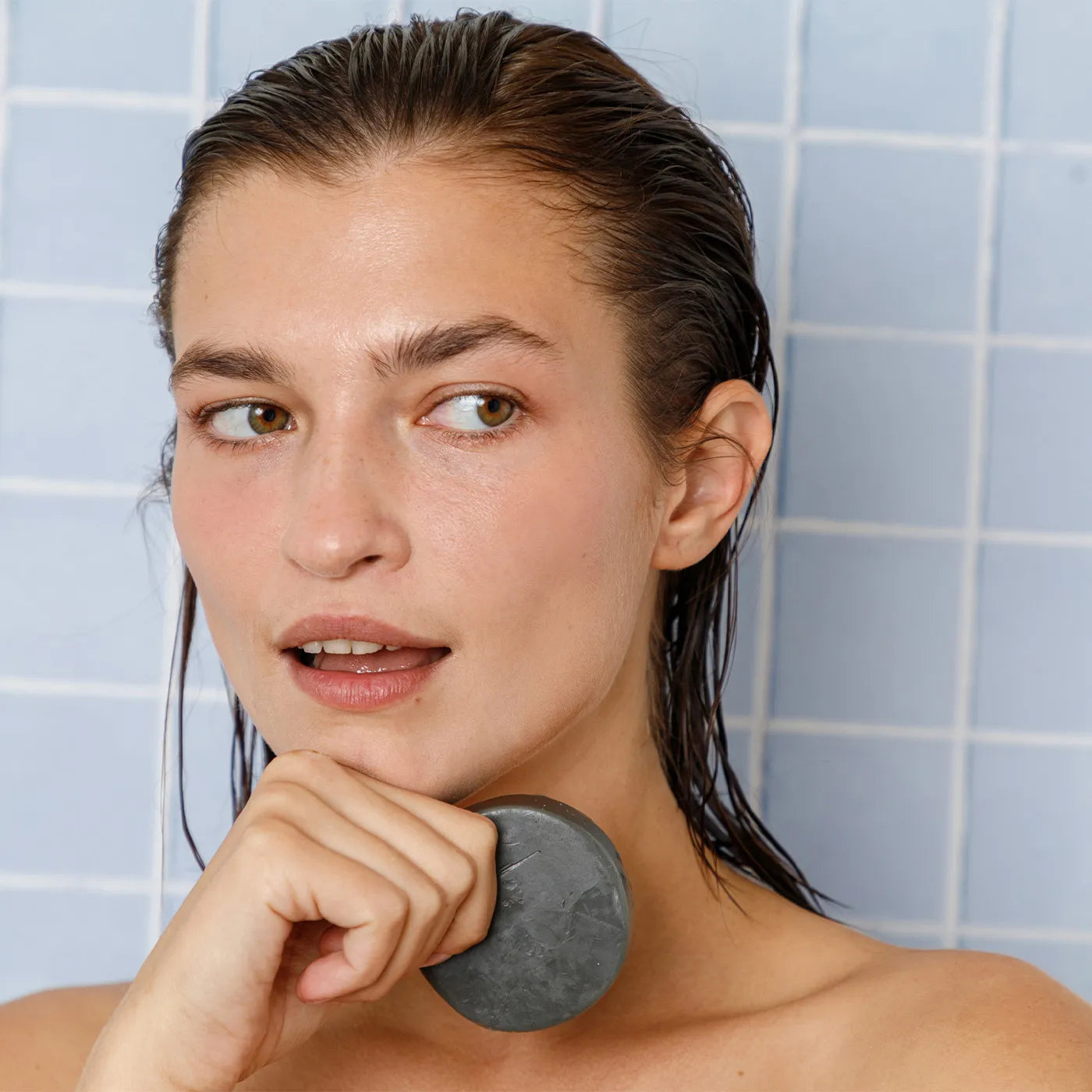 how to use conditioner bar