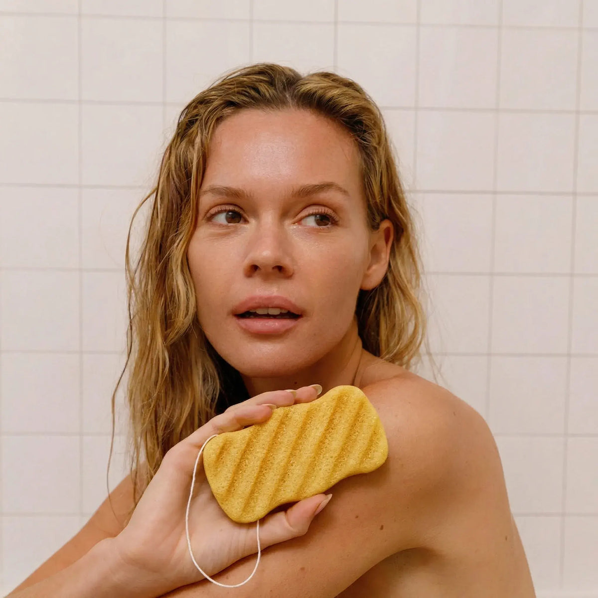 konjac body sponge turmeric