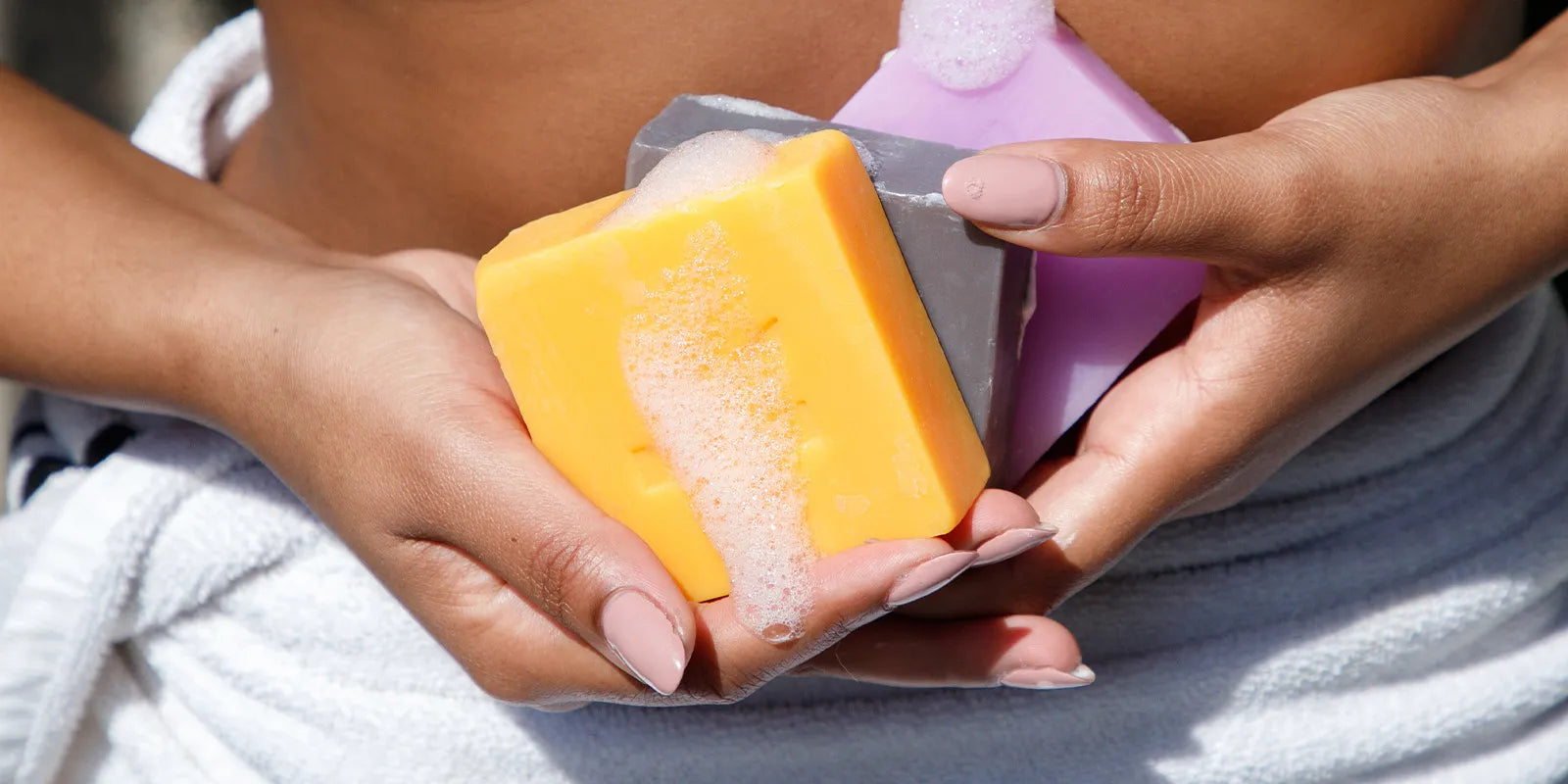 what are the benefits of turmeric soap